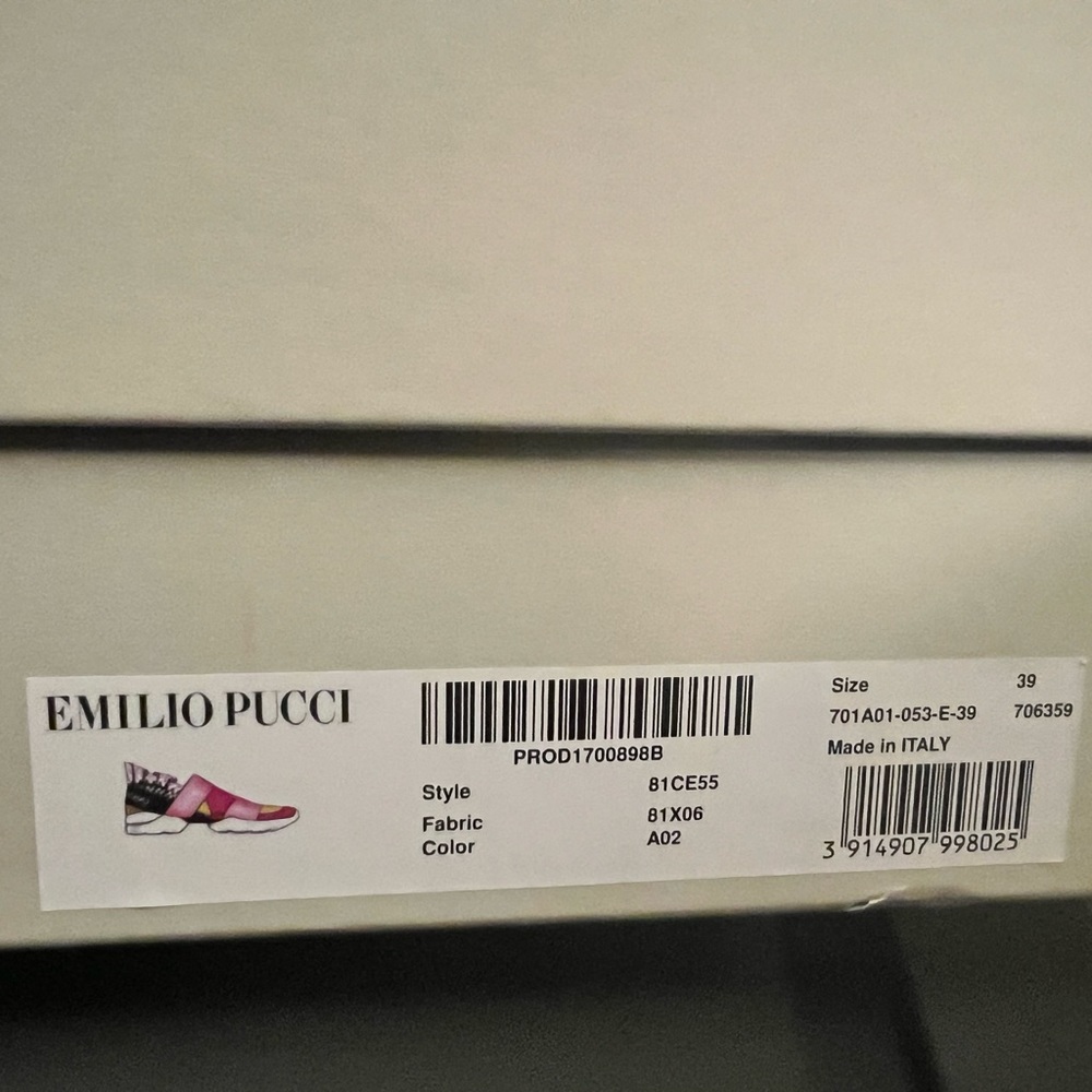 Super cute multi colored Emilio Pucci sneakers great condition